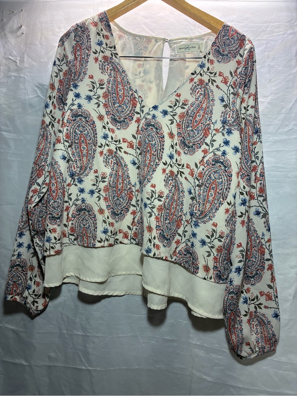 Abercrombie & Fitch Cream Paisley V-Neck Blouse with Blue and Coral Accents